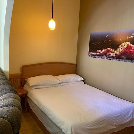 Studio With Balcony On Sayat Nova Avenue Yerevan Luaran gambar