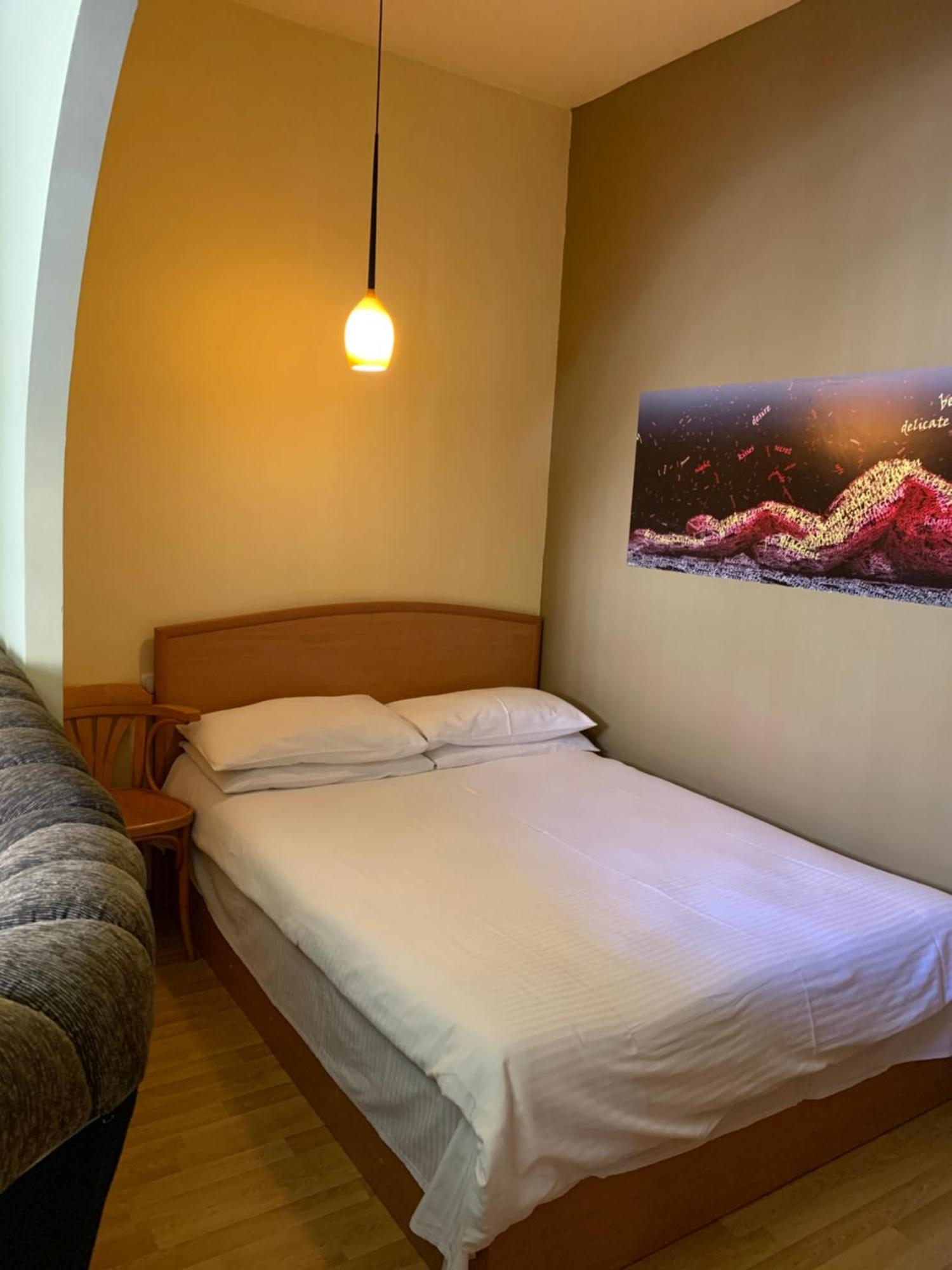 Studio With Balcony On Sayat Nova Avenue Yerevan Luaran gambar